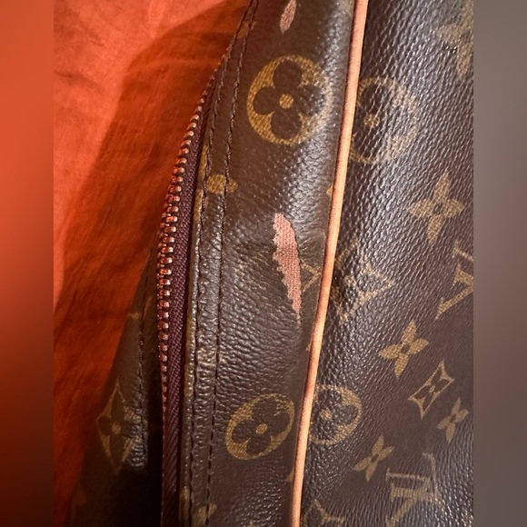 Louis Vuitton Vintage Monogram Sirius 70 - Picture 12 of 13